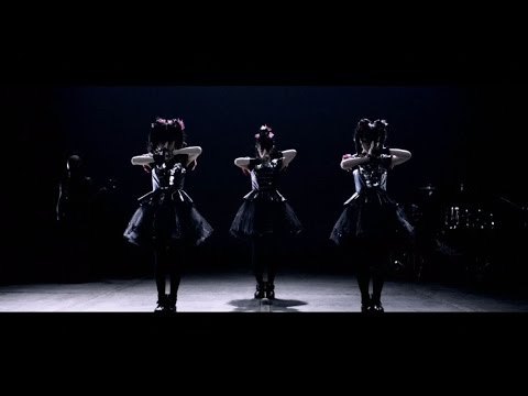 BABYMETALの新曲 – 「KARATE」がリリースされました。　